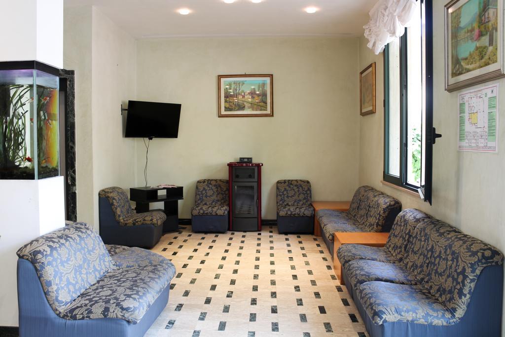 Hotel Buda Bellaria-Igea Marina Zewnętrze zdjęcie