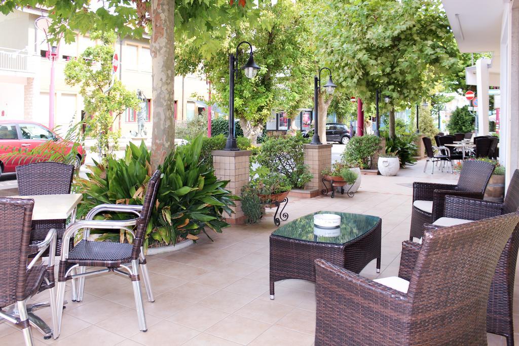 Hotel Buda Bellaria-Igea Marina Zewnętrze zdjęcie