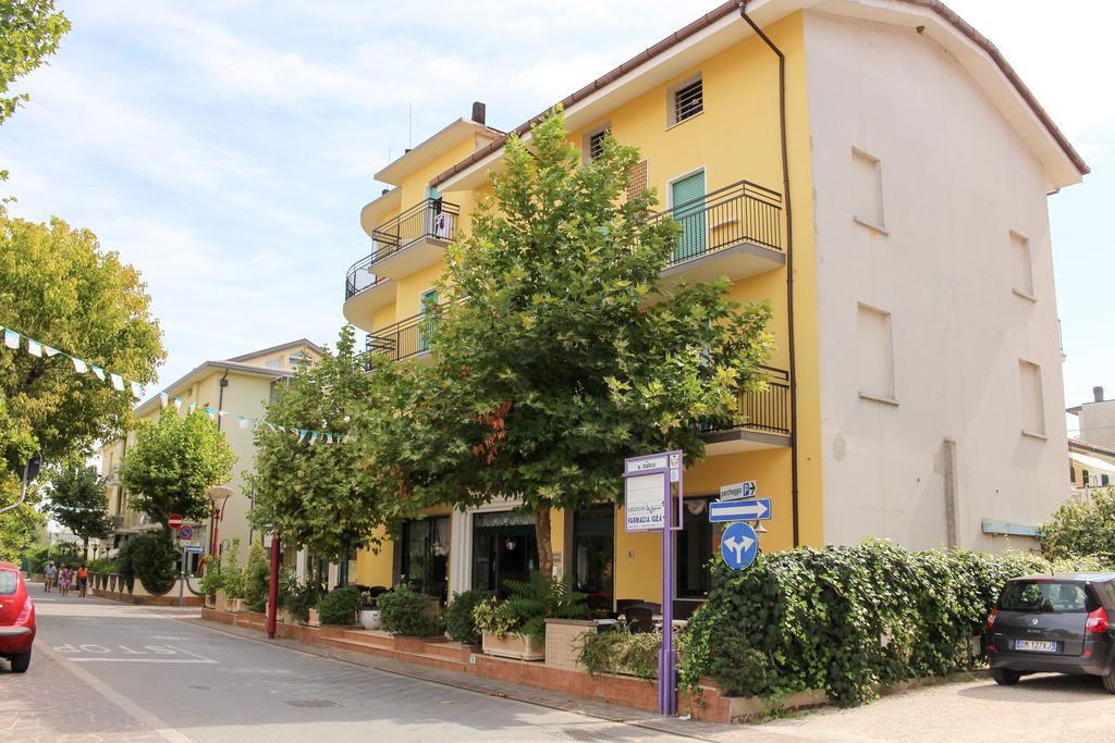Hotel Buda Bellaria-Igea Marina Zewnętrze zdjęcie