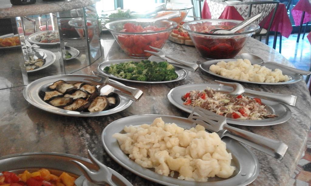 Hotel Buda Bellaria-Igea Marina Zewnętrze zdjęcie
